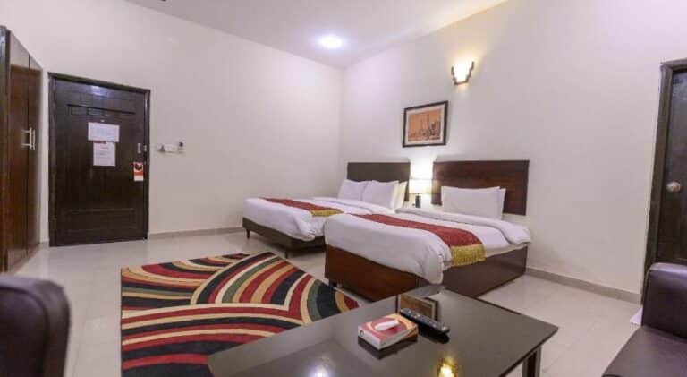 Top-Notch Dining, Rooms, and Amenities at Qatar Hotel Bahawalpur